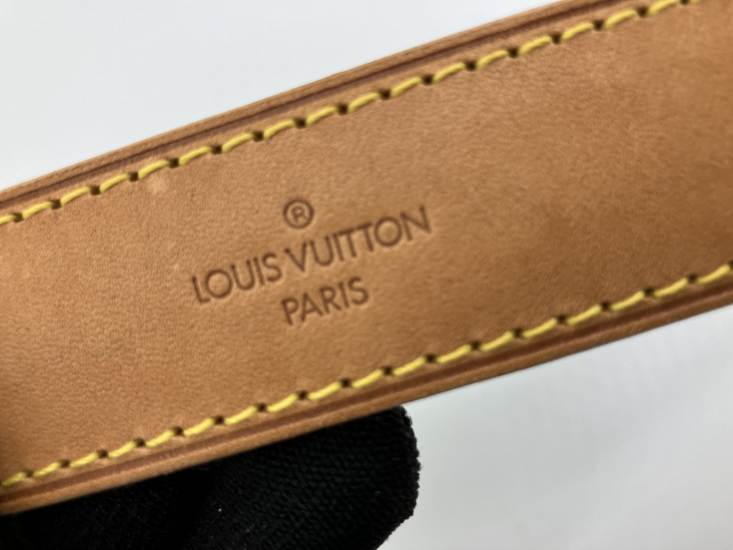 Louis Vuitton Vachetta Leather Shoulder Strap Pad Shoulder Pad Beige Authentic