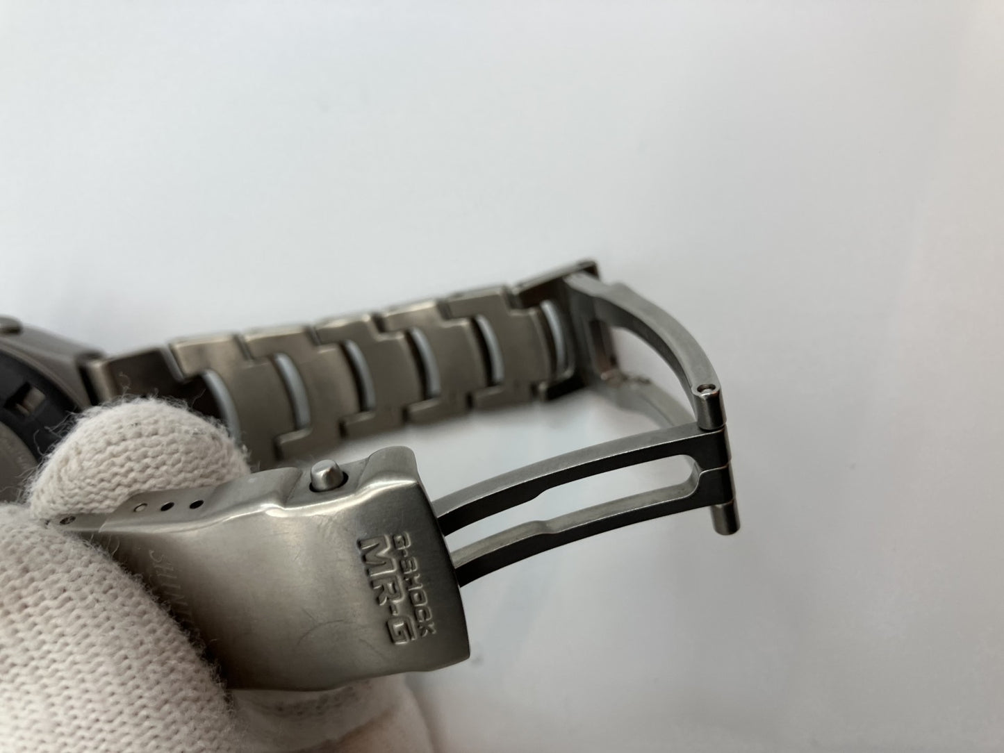 CASIO G-SHOCK MR-G MRG-121T Men's Watch Titanium 46mm Case 18.5cm Wrist Quartz Boxed Japan Authentic