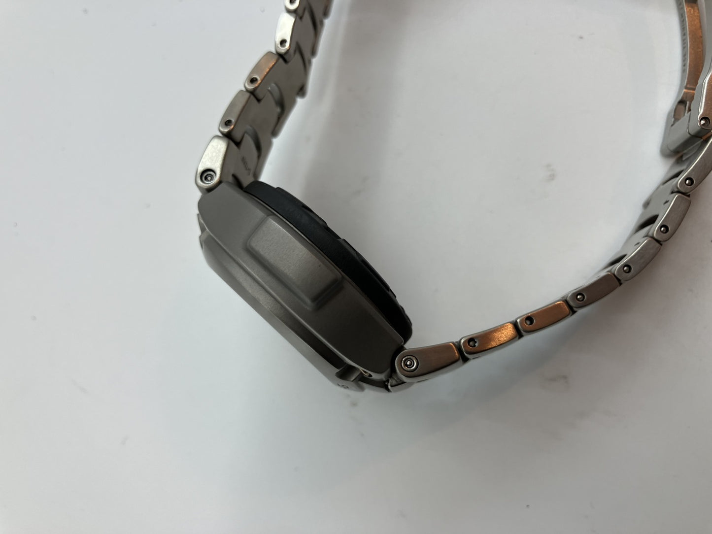 CASIO G-SHOCK MR-G MRG-121T Men's Watch Titanium 46mm Case 18.5cm Wrist Quartz Boxed Japan Authentic