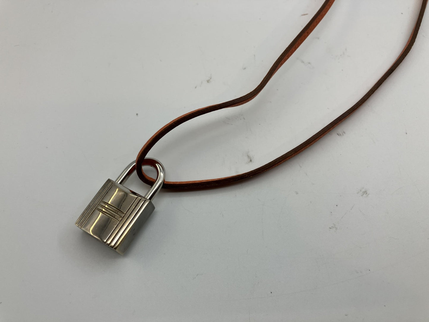 HERMﾃ・ Cadena Necklace Silver Charm with Leather Strap 窶・Authentic
