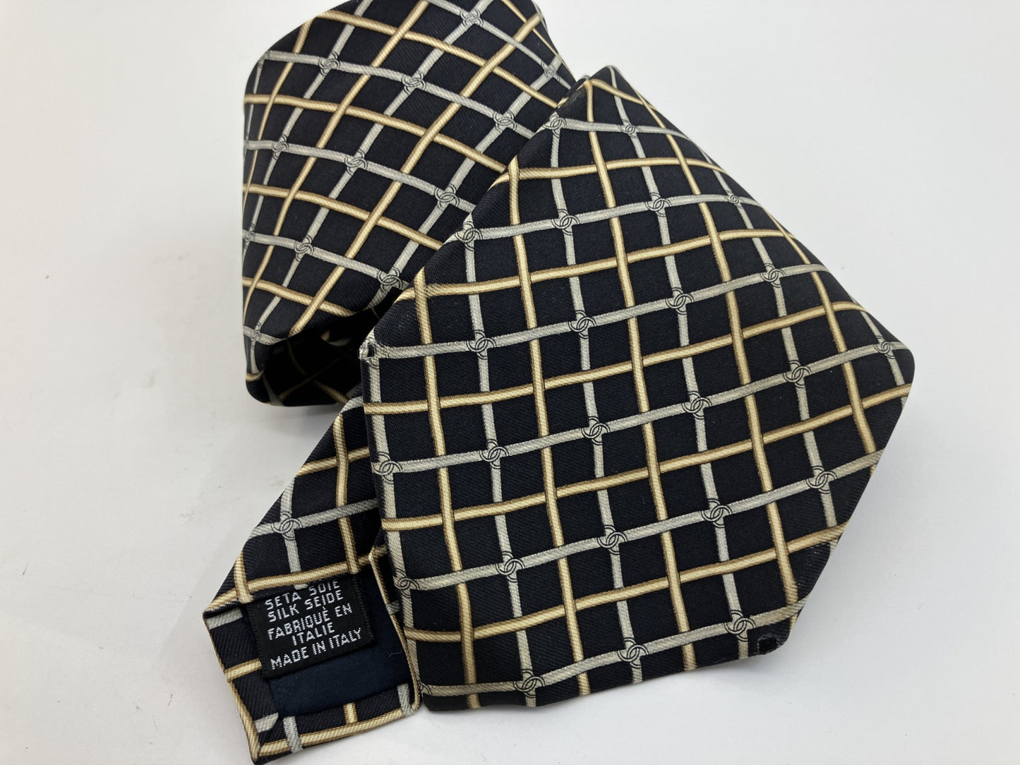 CHANEL Paris 100% Silk Tie Navy Gold Gray Lattice CC Logo Made in Italy
