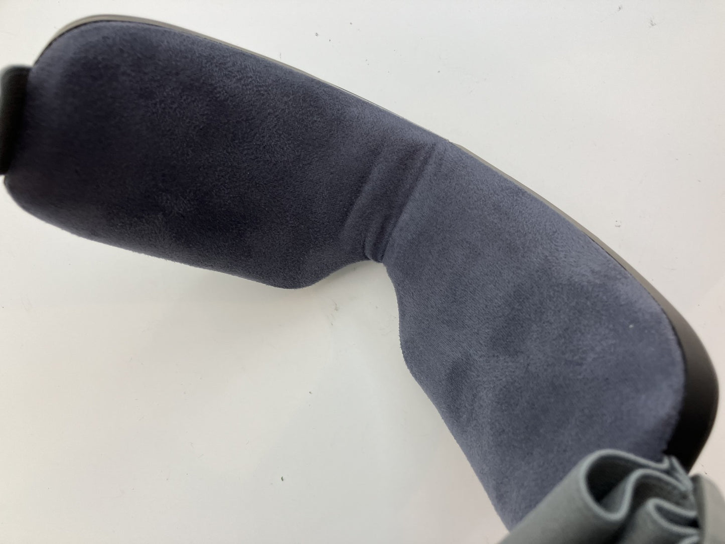 NIPLUX EYE RELAX NP-ER22BK Hot & Compression Eye Mask with Bluetooth