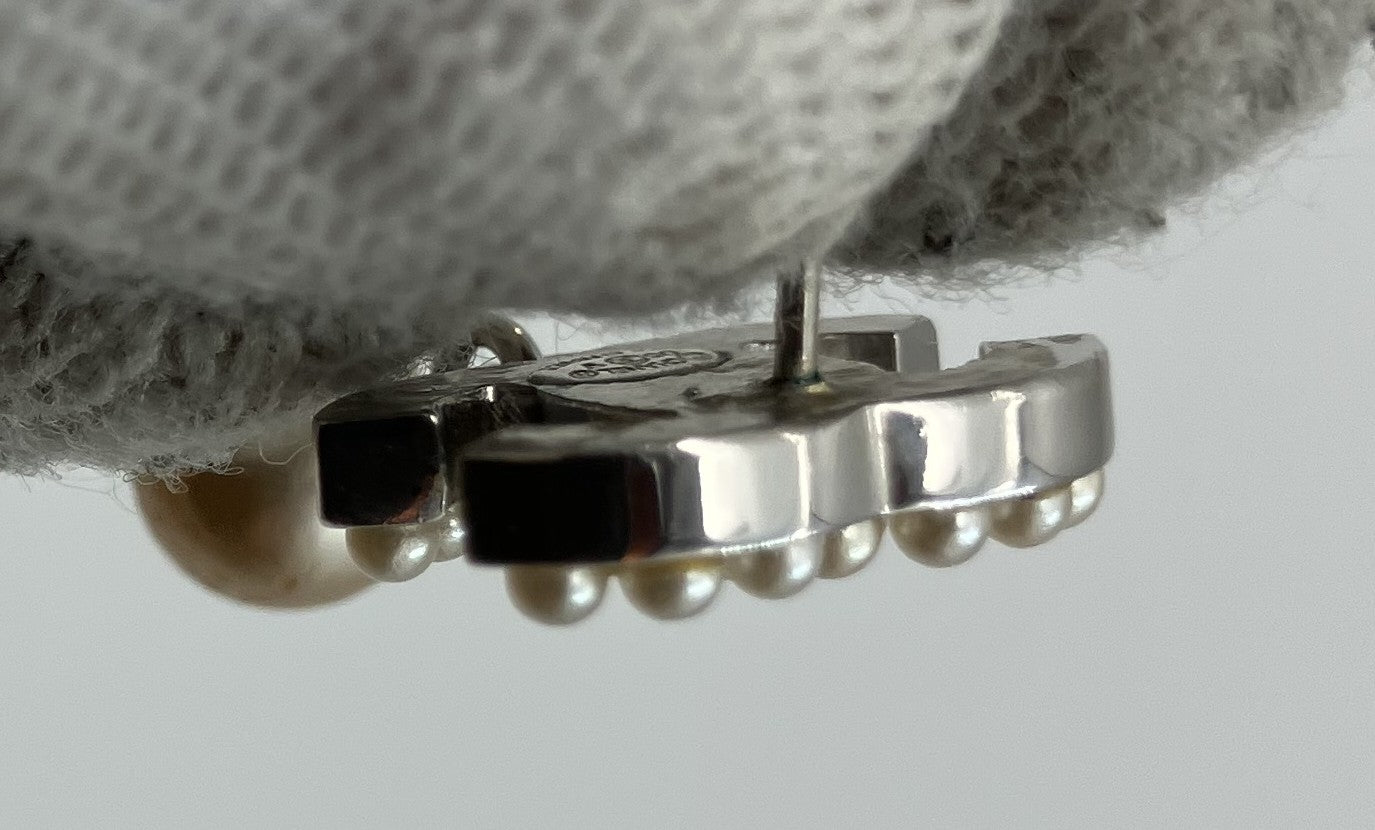 CHANEL synthetic Pearl Pierce 05 V One side only Logo: 1.6x1.1cm