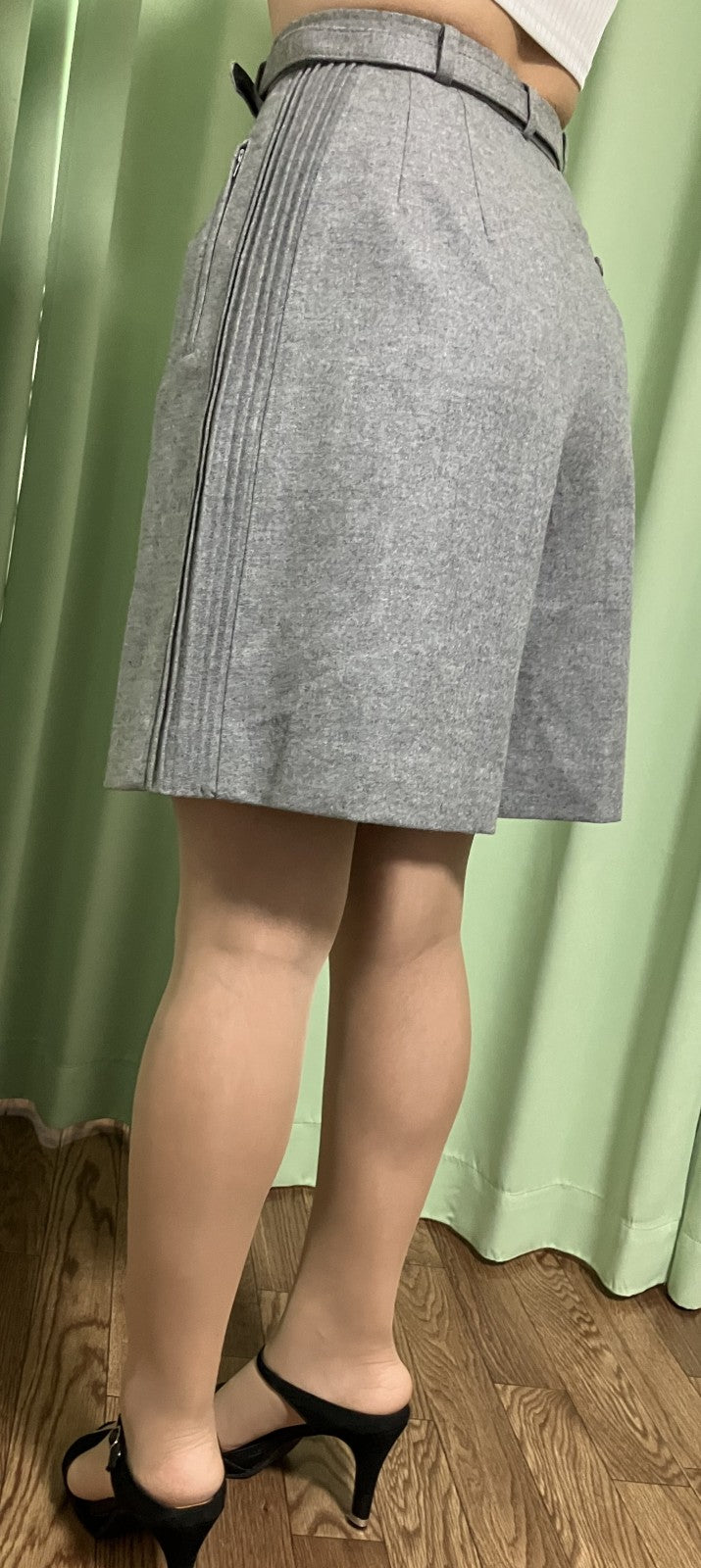 Courrèges Skirt Set 2-Piece Beige (W33/L47cm) & Gray (W32/L52cm) | Model Wearing |