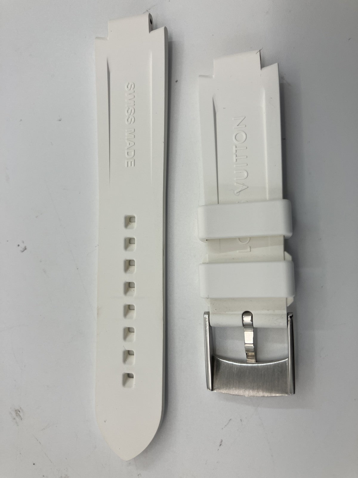 Louis Vuitton R10250 Tambour/Rubber Belt Band สีขาว จัดส่งฟรี 