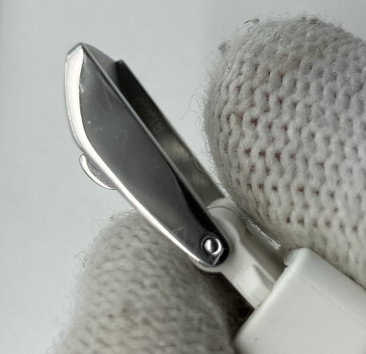 Louis Vuitton R10250 Tambour/Rubber Belt Band สีขาว จัดส่งฟรี 