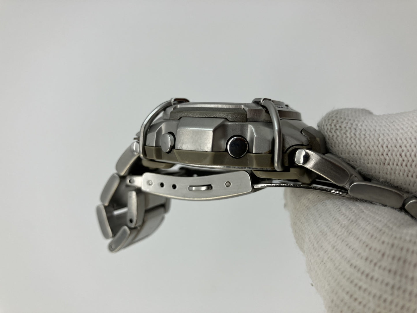 CASIO MTG-511 Width 44.8mm Wrist size around 6.5" Battery replaced June 2025 QZ Men's watch G-SHOCK