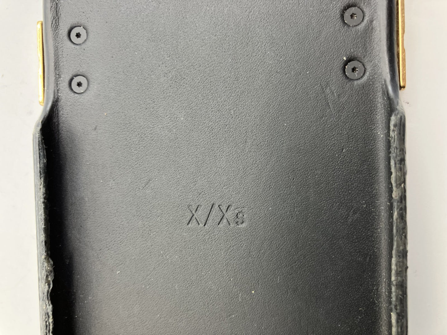 เคส iPhone X/Xs จาก Louis Vuitton Monogram Reverse M67893 จัดส่งฟรี 