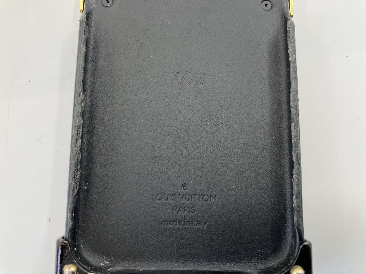 เคส iPhone X/Xs จาก Louis Vuitton Monogram Reverse M67893 จัดส่งฟรี 