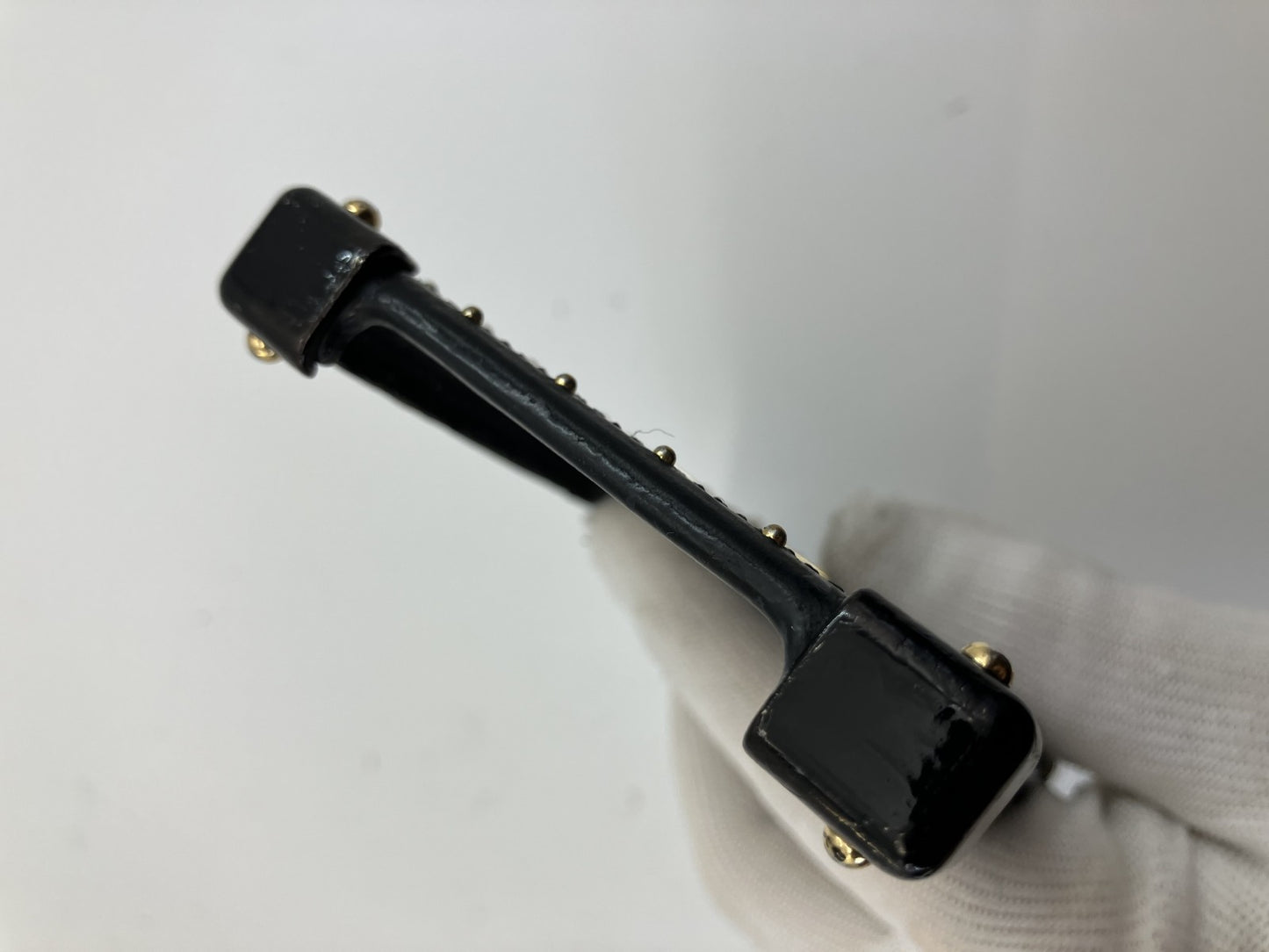 เคส iPhone X/Xs จาก Louis Vuitton Monogram Reverse M67893 จัดส่งฟรี 