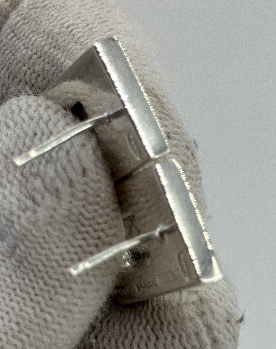 GUCCI G Logo Sterling Silver 925 Stud Earrings Made in Italy Pair