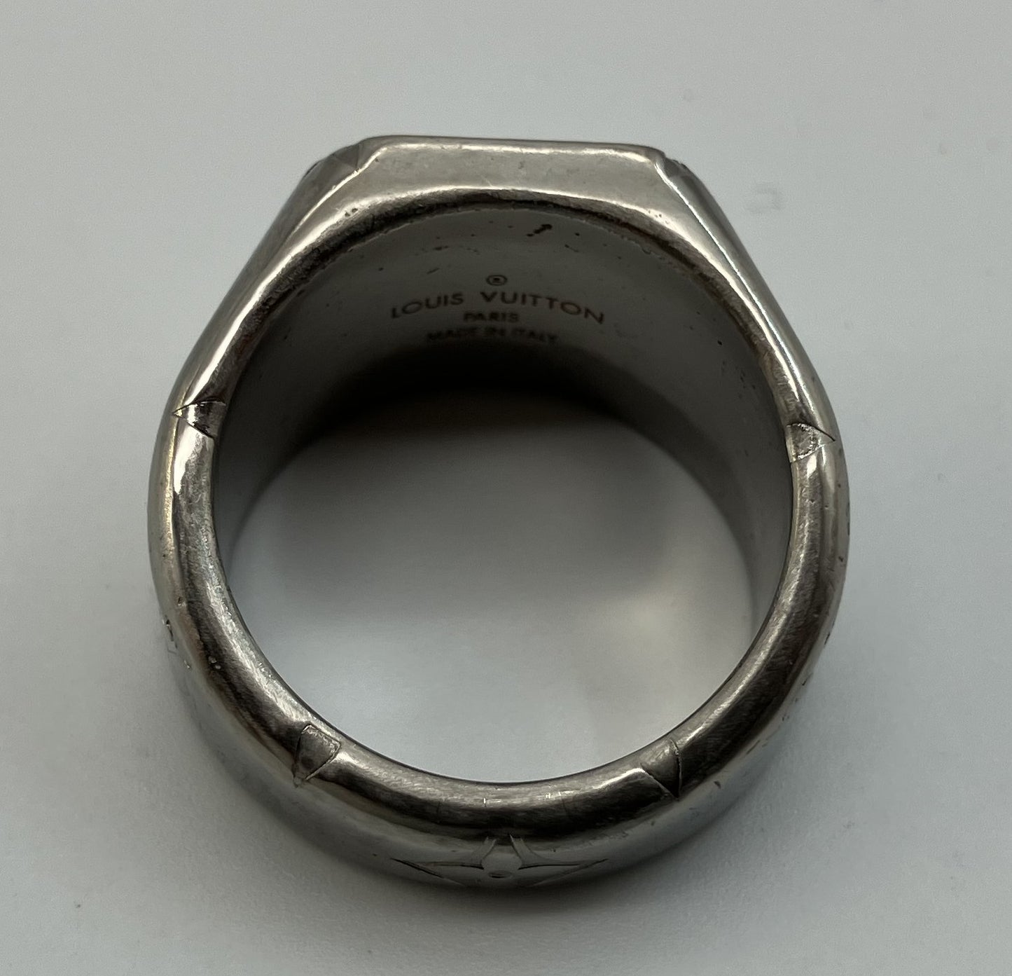 Louis Vuitton M62487 Signet Ring Monogram Silver M Size JP19 US9.5 14mm Band