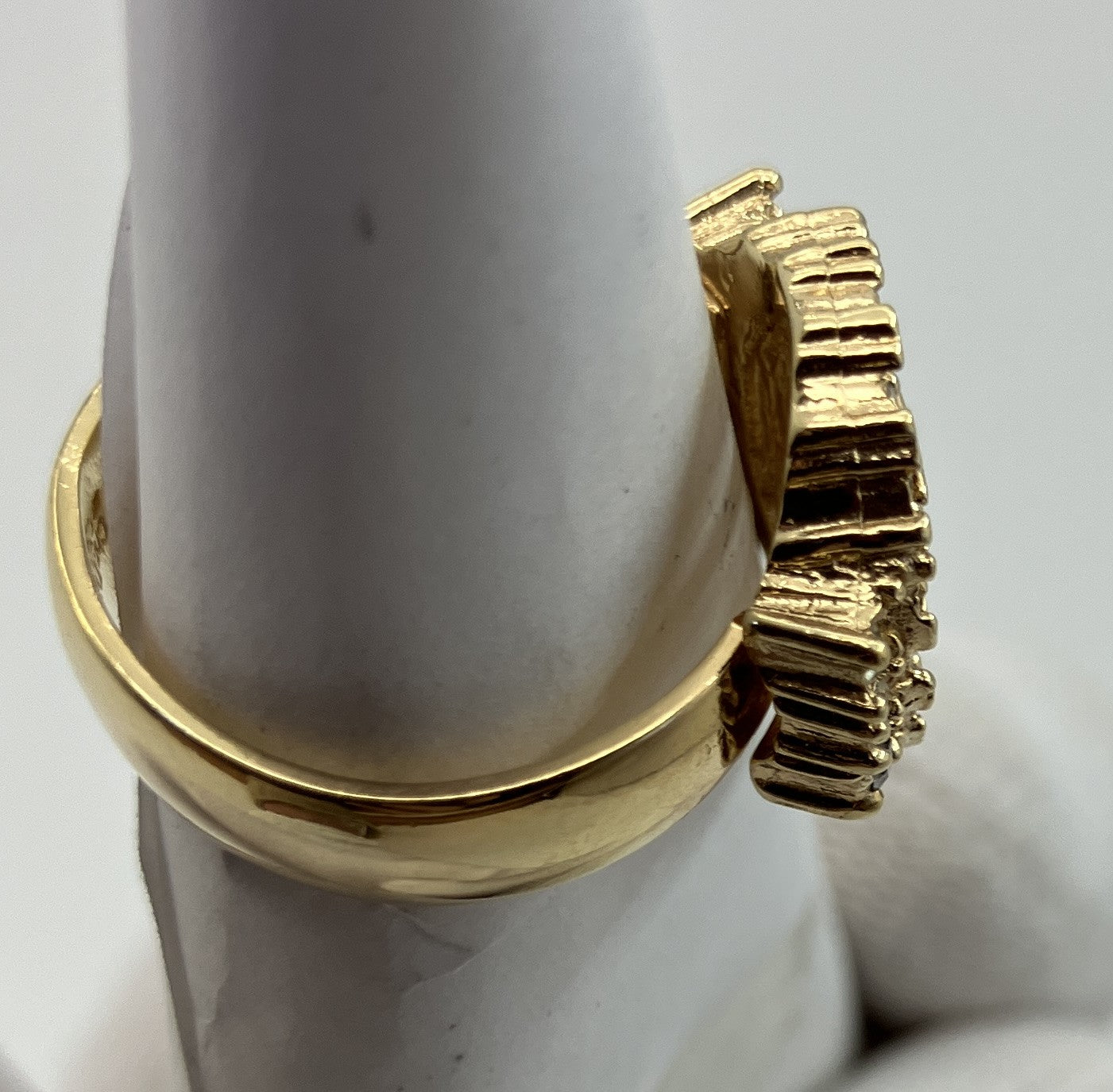 Christian Dior CD Logo Rhinestone Ring Gold Tone Germany US 7 EU 54