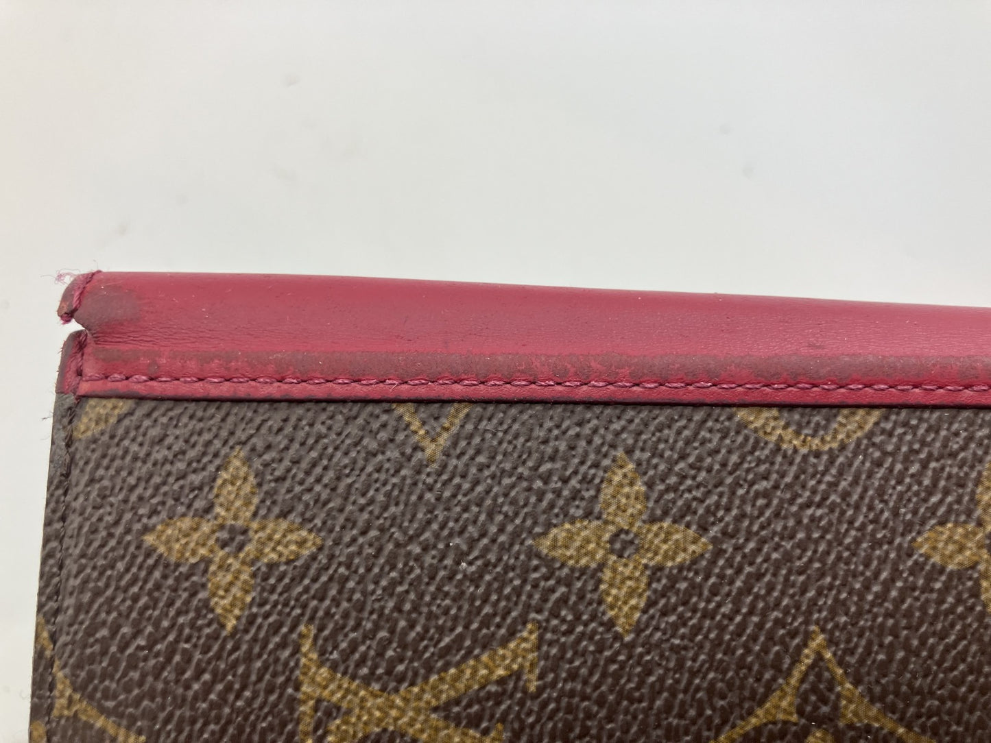 Louis Vuitton iPhone 11 Folio Monogram &amp; Red Smartphone Case with Bag Free Shipping 