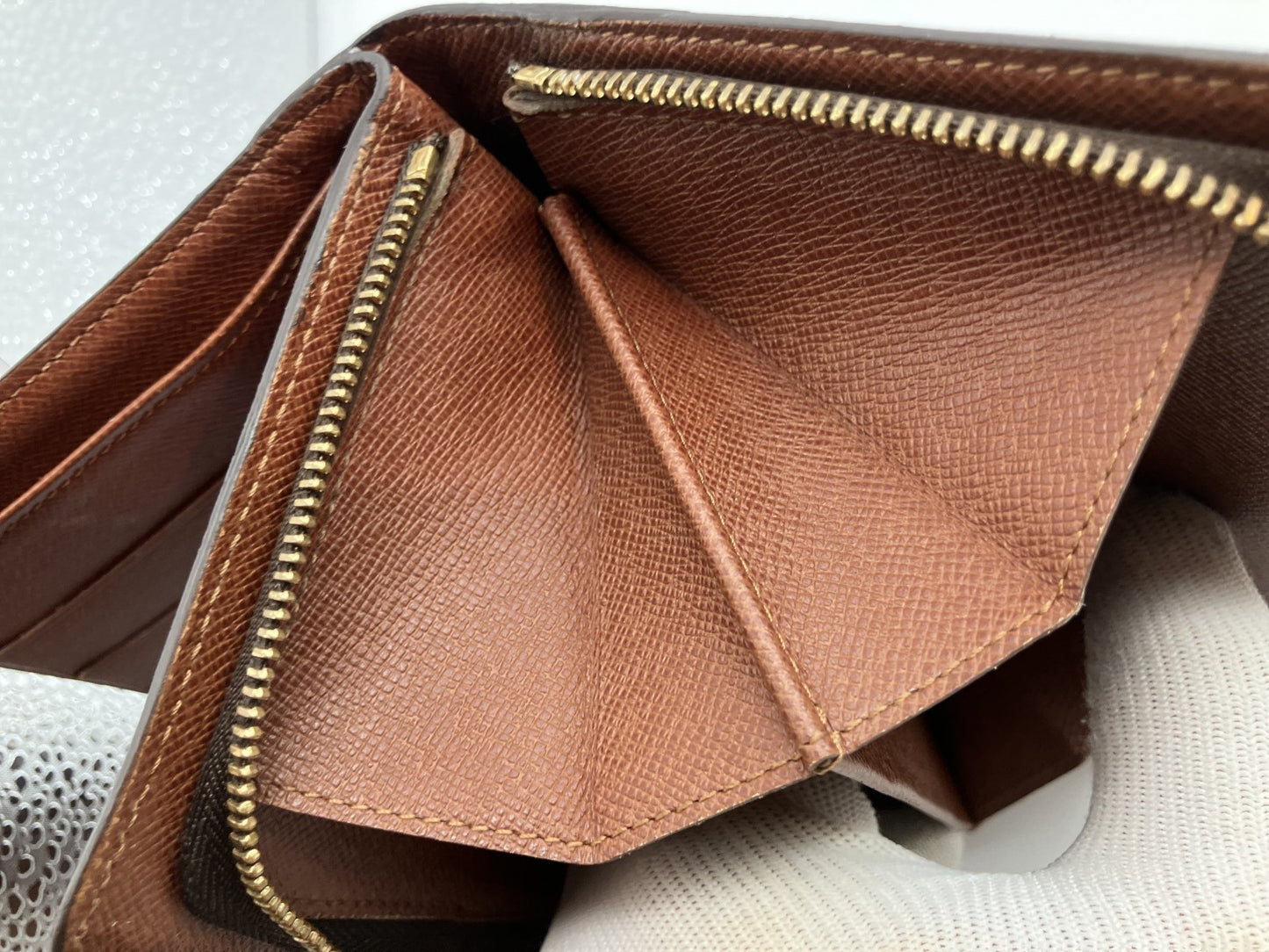 Louis Vuitton Monogram Porte Papier Zip Bi-fold Wallet M61207 15.5x4.3"