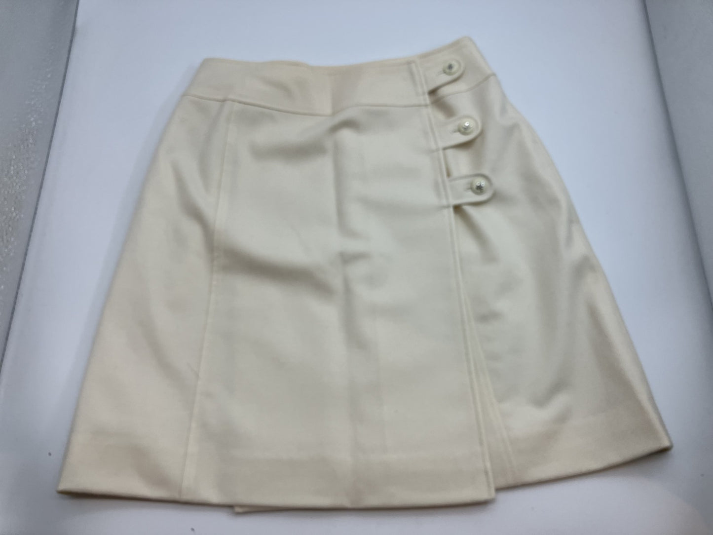 Courrèges Skirt Set 2-Piece Beige (W33/L47cm) & Gray (W32/L52cm) | Model Wearing |