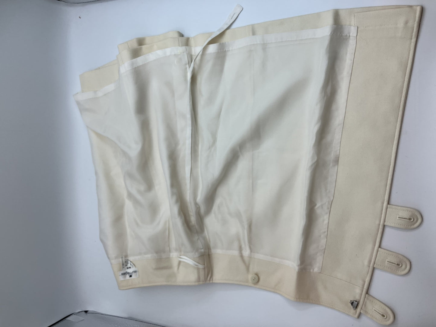 Courrèges Skirt Set 2-Piece Beige (W33/L47cm) & Gray (W32/L52cm) | Model Wearing |