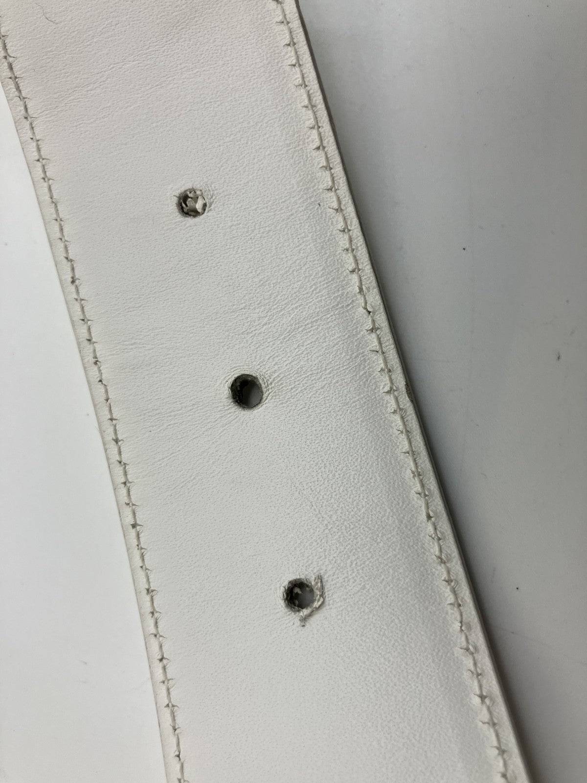 GUCCI Gロゴバックル 037 1046 1107 ベルト 全長87ｃｍ 幅4ｃｍ アイボリー＆シルバー 送料無料