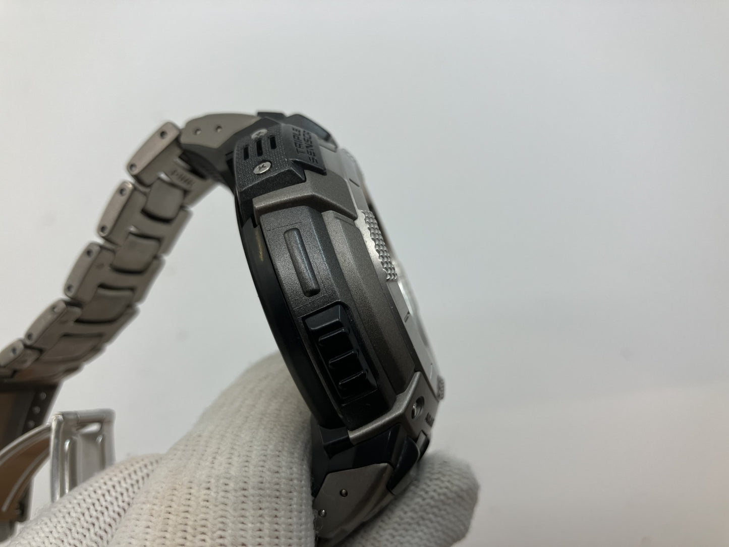 CASIO PROTREK PRW-1000TJ Triple Sensor Multiband 5 Solar Watch Titanium Band Extra Links