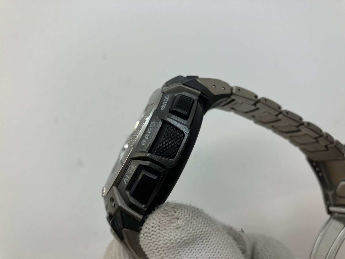 CASIO PROTREK PRW-1000TJ Triple Sensor Multiband 5 Solar Watch Titanium Band Extra Links