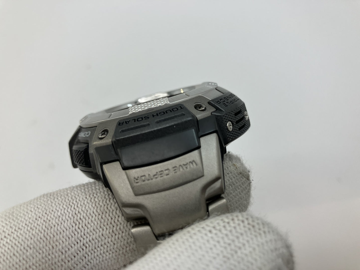 CASIO PROTREK PRW-1000TJ Triple Sensor Multiband 5 Solar Watch Titanium Band Extra Links