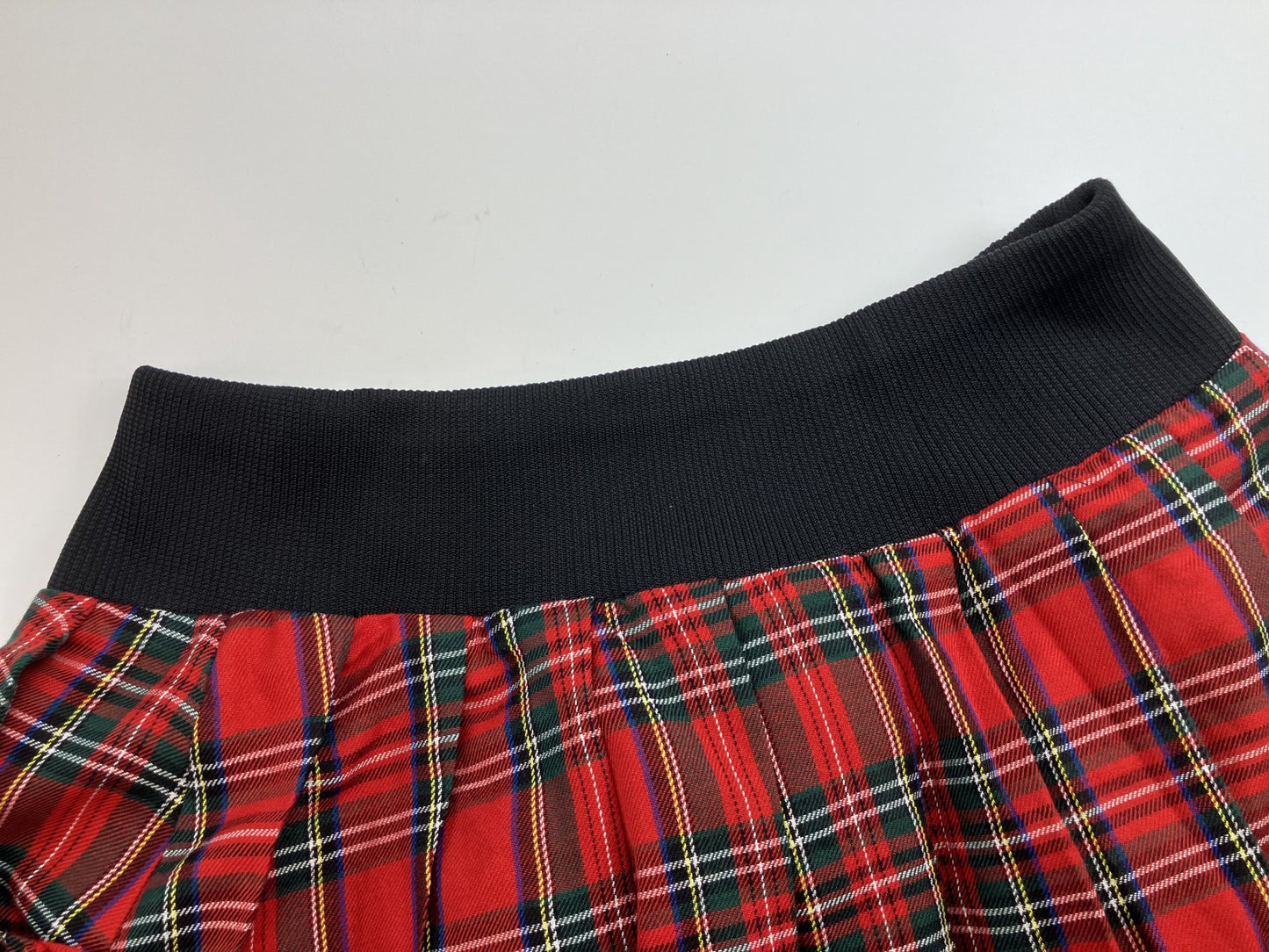 Latte Red Plaid Micro Mini Skirt | Model Wearing | Y2K Try-On | Size S |