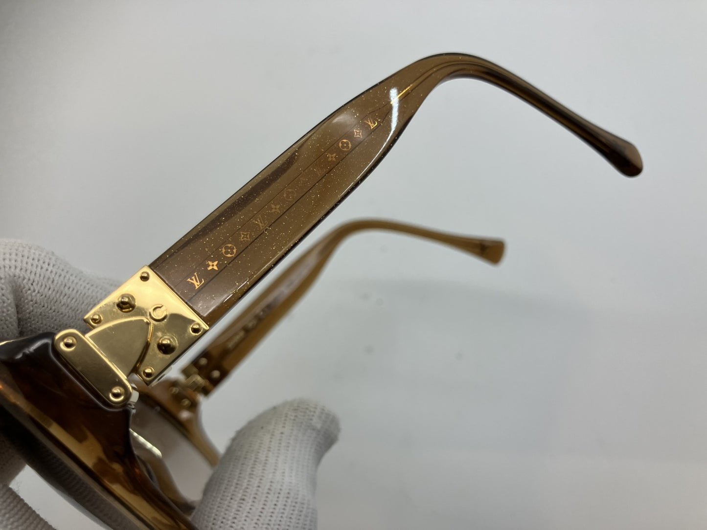 LOUIS VUITTON Spousson monogrammed sunglasses Z0283E with case, .