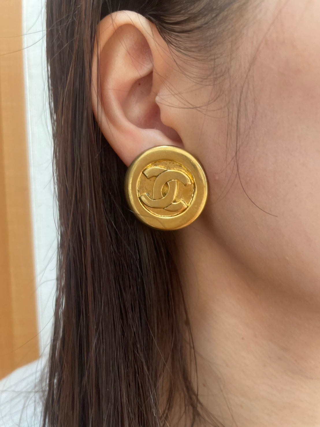 CHANEL CC Logo Round Earring, Single, Gold Tone, 1.1" Diameter, Made in France