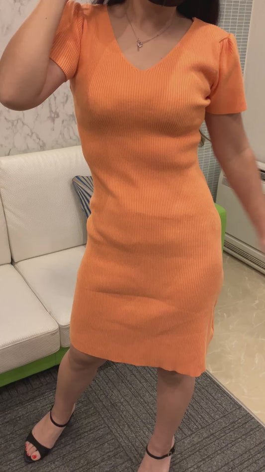 CHILLE Rib Knit Dress, Orange, V-Neck, Short Sleeves, Tight Fit, Stretch, One Size Fits All