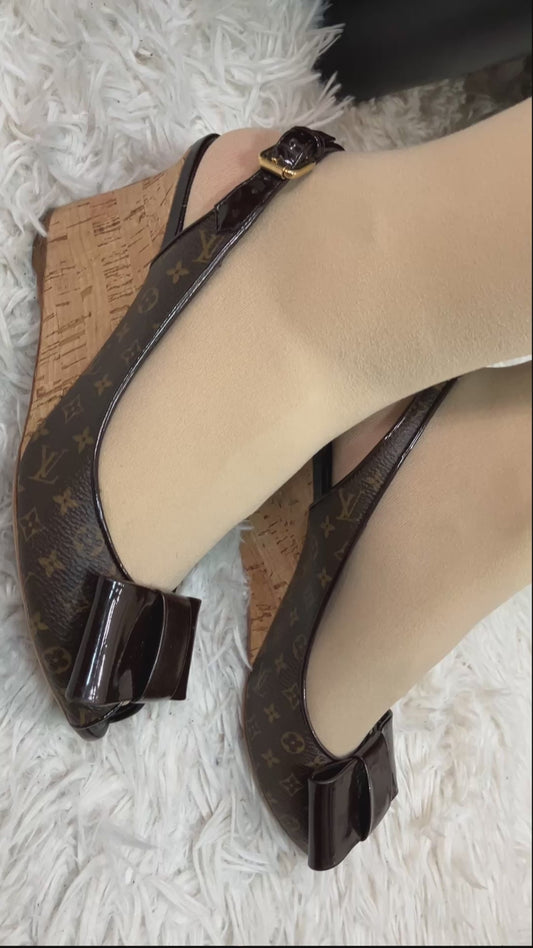 Louis Vuitton Monogram Bow Slingback Wedge Sandals (EU 36)(US 6) Cork Heel Italy