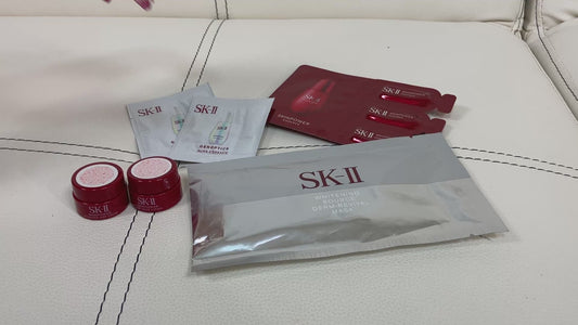 SK-II Sample Set: Skin Power Essence, Airy Cream, Milky Lotion, GenOptics Aura Essence, Whitening Mask. Unused, sample products. Made in Japan. Cosmetics.