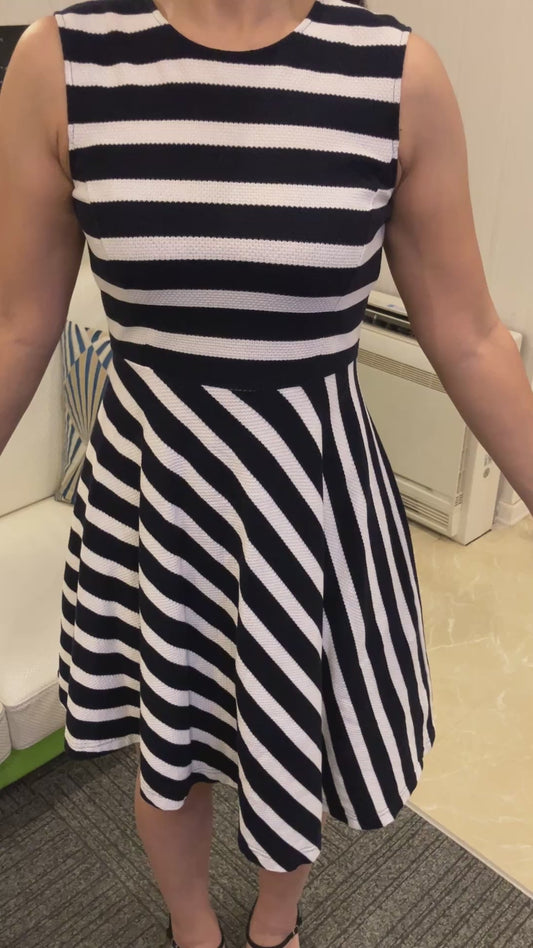 JILLSTUART Sleeveless Dress, Size 2, Striped